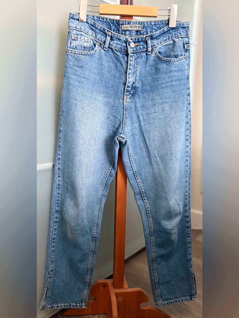 Jean Shop Mom Jeans High Waisted Split Hem Blue Denim Size 30